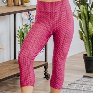 3D Popcorn Cinched Detail Leggings